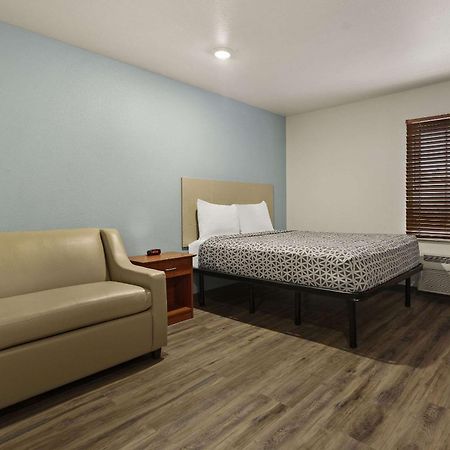 Woodspring Suites Greenville Central I-85 エクステリア 写真