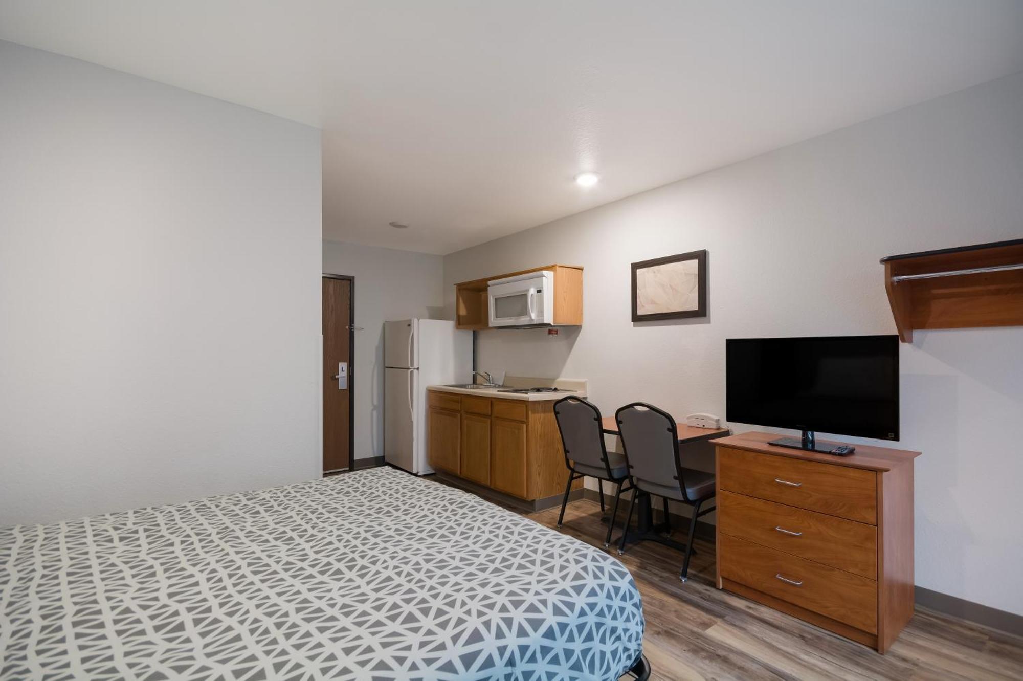 Woodspring Suites Greenville Central I-85 エクステリア 写真