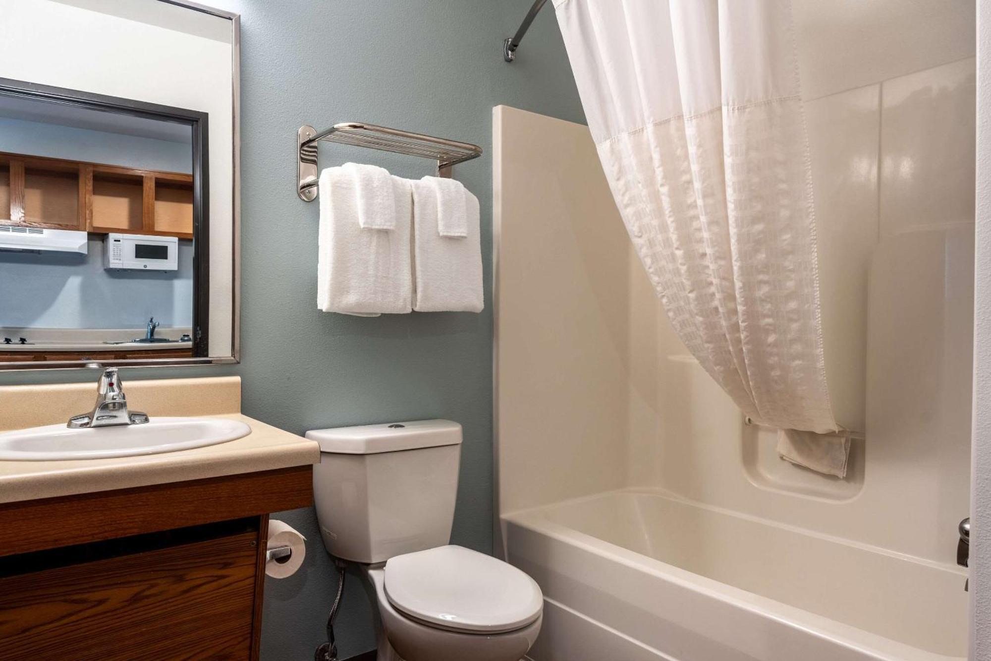 Woodspring Suites Greenville Central I-85 エクステリア 写真