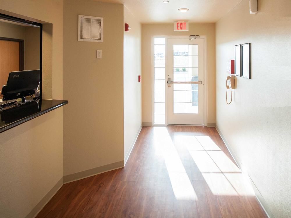 Woodspring Suites Greenville Central I-85 エクステリア 写真